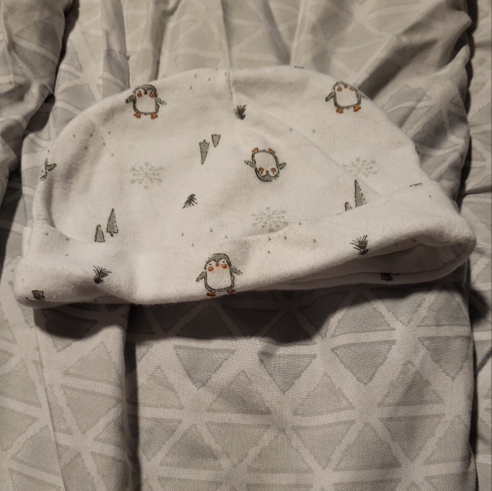 Penguin beanie